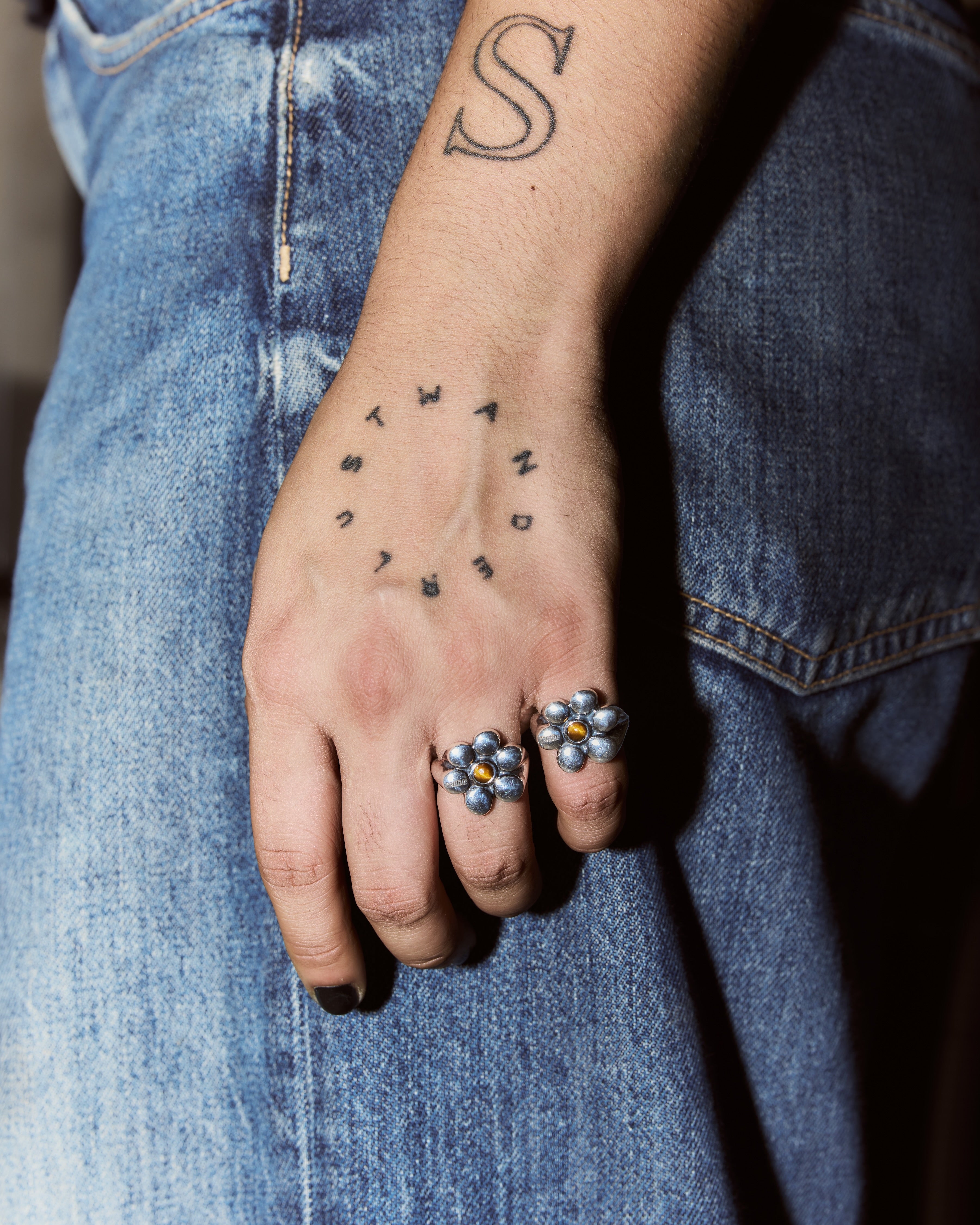 FLOWER RING